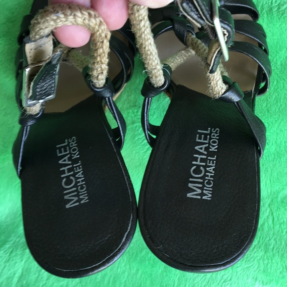 Michael Kors sandals - Picture 7 of 8